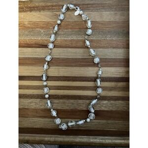 white house black‎ market clear And White Beaded Necklace  13"